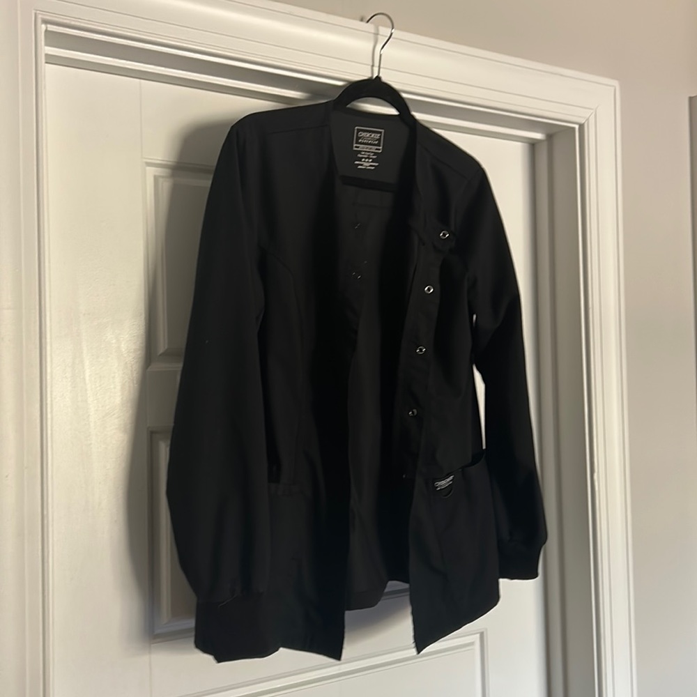 Cherokee snap up scrub jacket